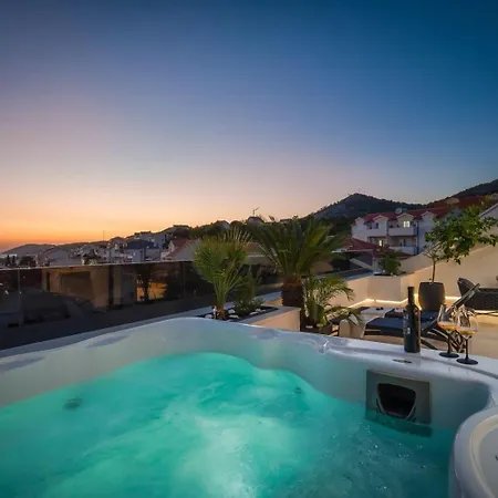 With Hot Tub Hvar - 21877